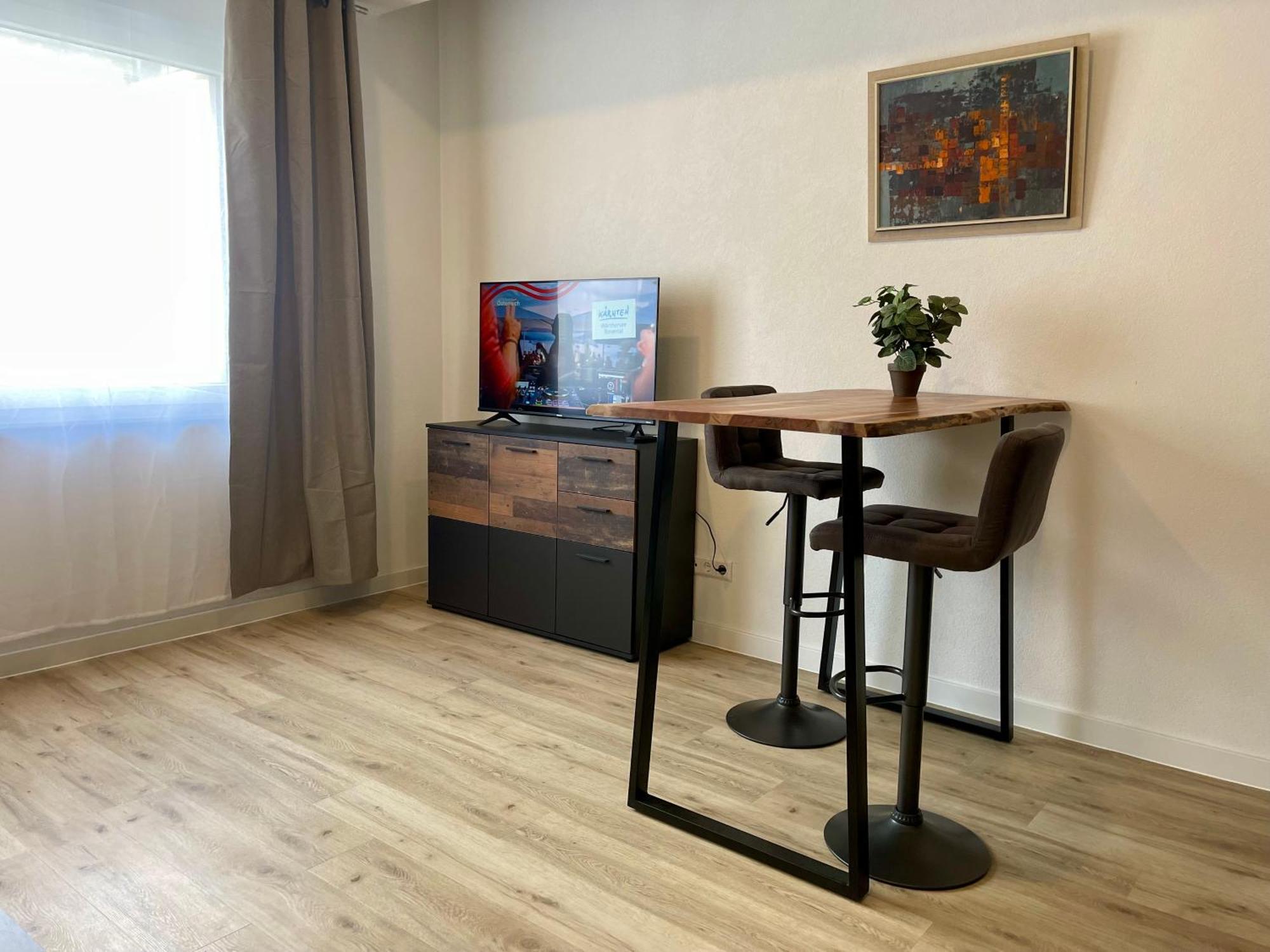 Wunderschoenes Apartment Am Schloessle Zentrum Пфорцхайм Экстерьер фото